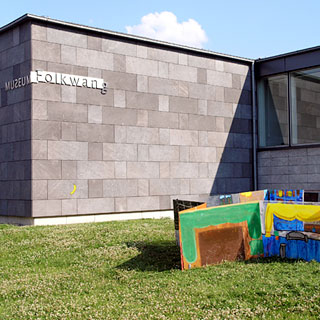 Wiese vor dem Museum Folkwang