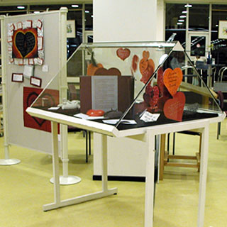 Vitrine am Literatur Cafe