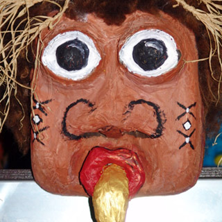 fünfzig Masken